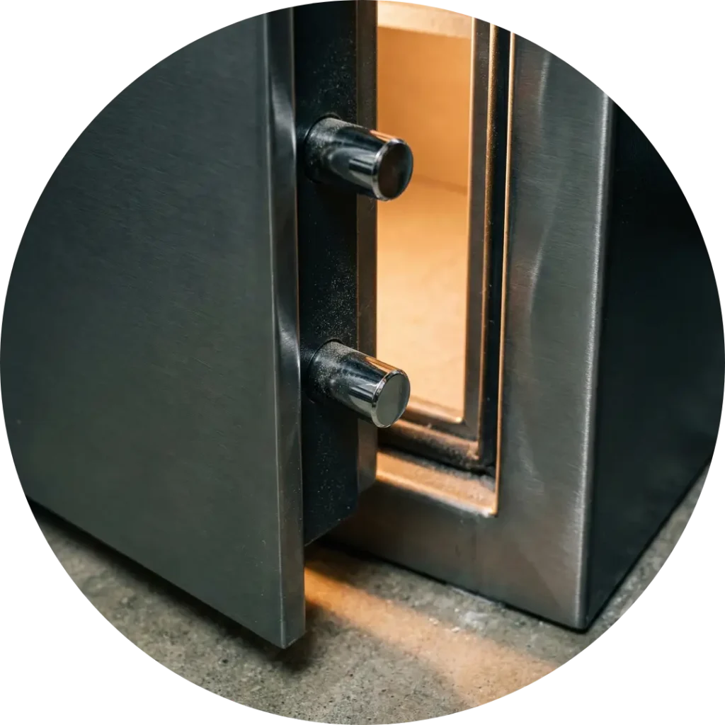 Safe opened - Oxnard Locksmith